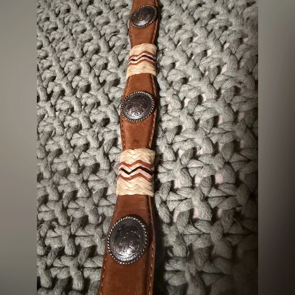 Vintage Kids Tony Lama Western style Leather Belt With Silver Medallions Size 22